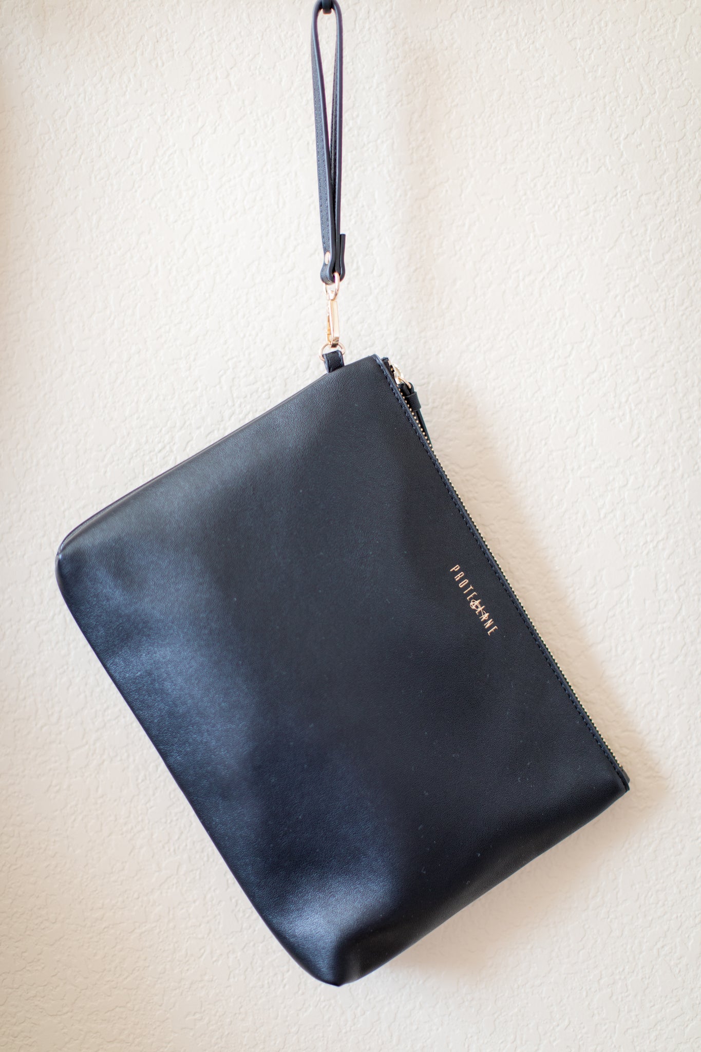 SALE - The Traveler Wristlet (Midnight)