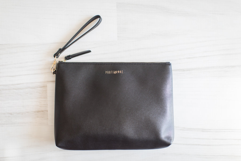 SALE - The Traveler Wristlet (Midnight)