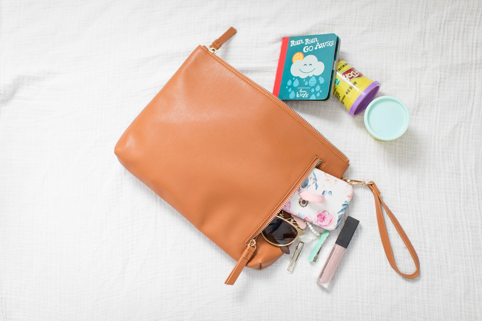 SALE - The Traveler Wristlet (Midnight)